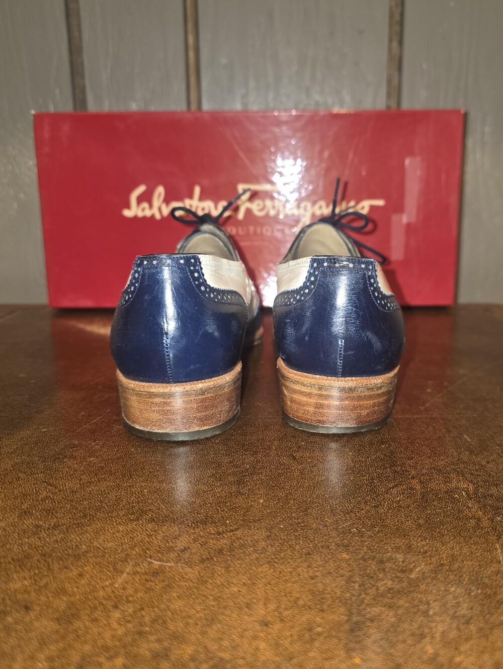 Ferragamo Oxfords - Picture 4 of 7